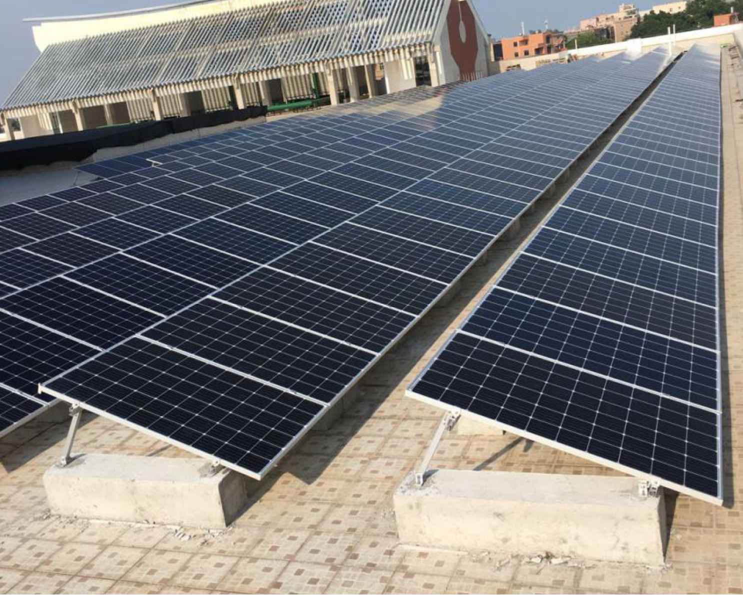 Home Flat Rooftop solar structure 1.4MW