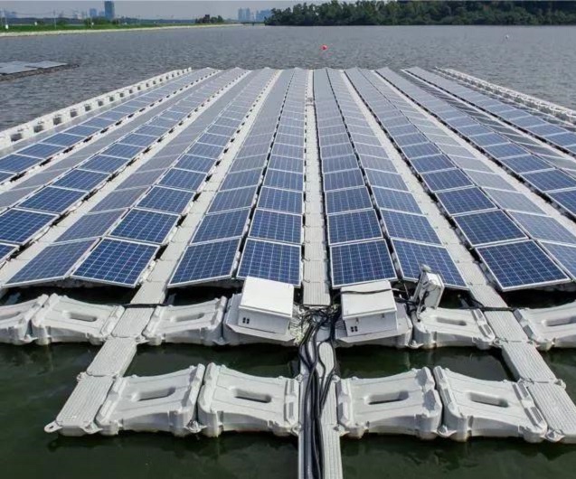 Floating photovoltaic mount system